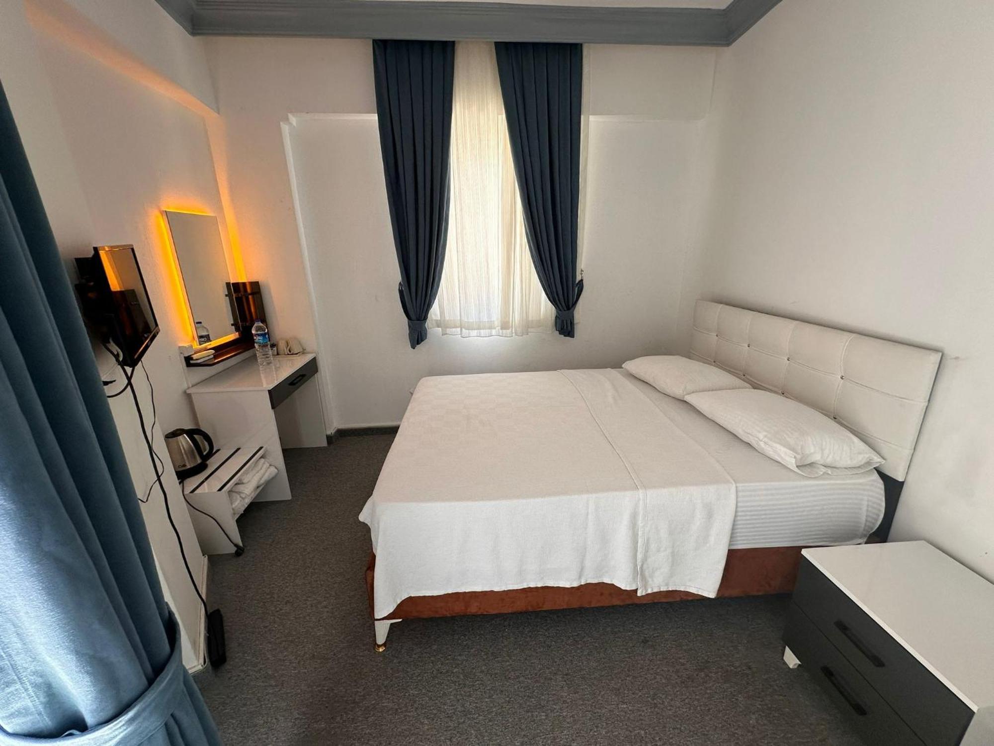 Ezel Group Hotel Анталия Екстериор снимка